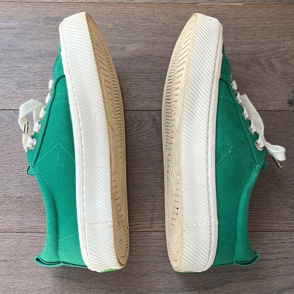 Cariuma low top green sneakers size 5.5 - Picture 3 of 6